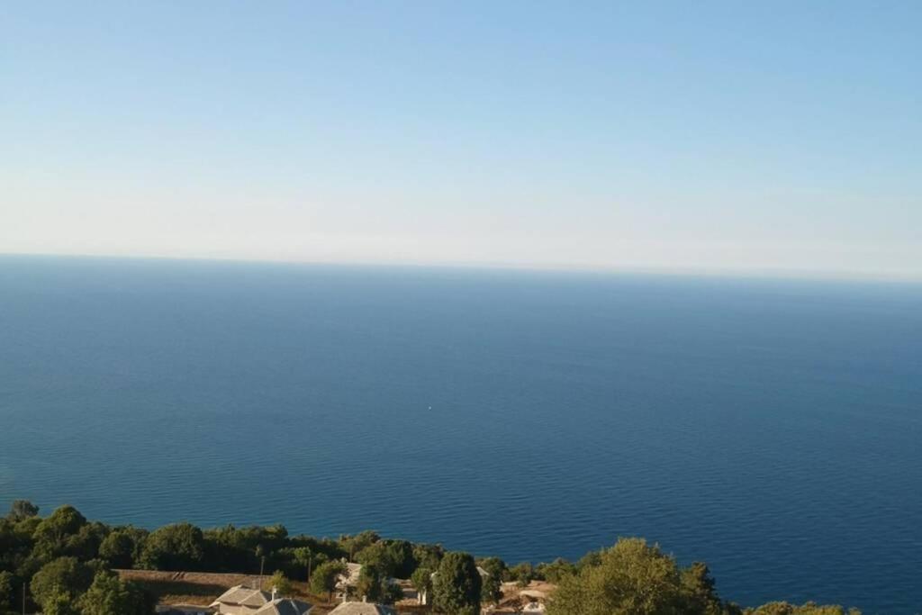 Deja Blue Villa Mourésion Buitenkant foto