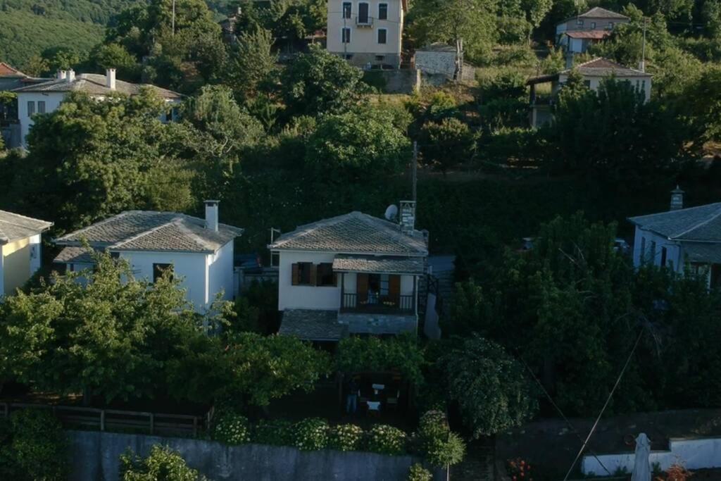 Deja Blue Villa Mourésion Buitenkant foto